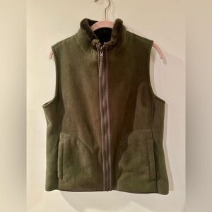 5/$25!! Market & Spruce Olive Green Fleece Vest